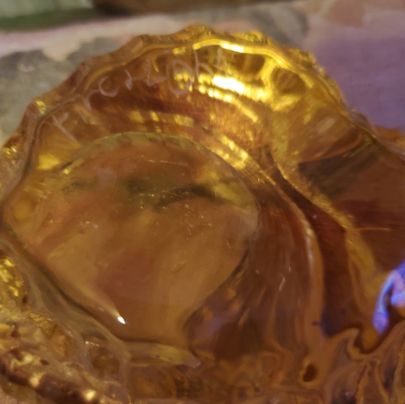 Stunning Recycled Glass Shell Votive Holder Signed Fire & Light Nautical Theme - Picture 7 of 8